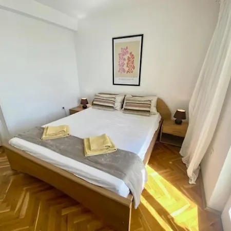 Charming 1-bed Near Arena And Centre *